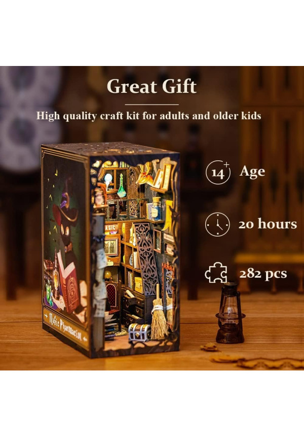 Book Nook Kit - Casa de muñecas en Miniatura de Madera con Muebles y Luces LED, Decoración de inserción de estantería Creativa,Magic Pharmacist