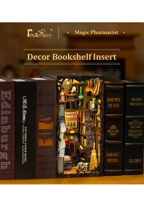 Book Nook Kit - Casa de muñecas en Miniatura de Madera con Muebles y Luces LED, Decoración de inserción de estantería Creativa,Magic Pharmacist