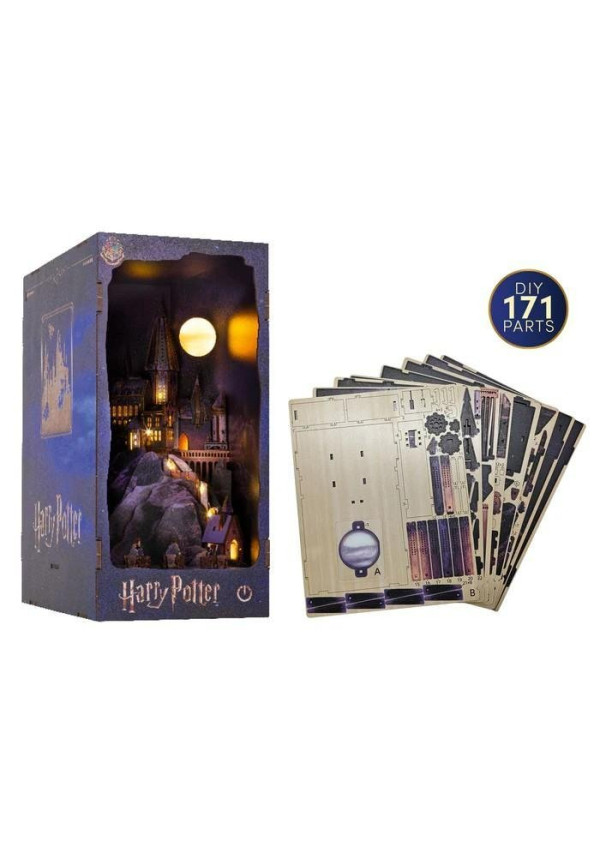 HARRY POTTER - BOOK NOOK KIT - Hogwarts Castle - 171pc + LED Light